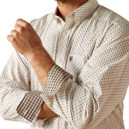 MENS ARIAT WRINKLE FREE IZZY L/S SHIRT-WHITE