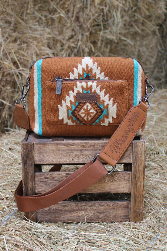 WRANGLER MAYA AZTEC CROSSBODY BAG
