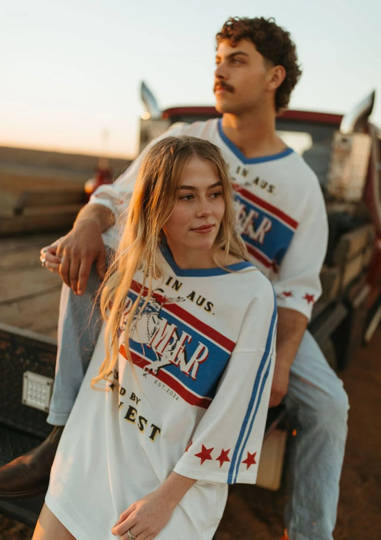 LADIES FAR MER BORN IN AUS OVERSIZE VEE